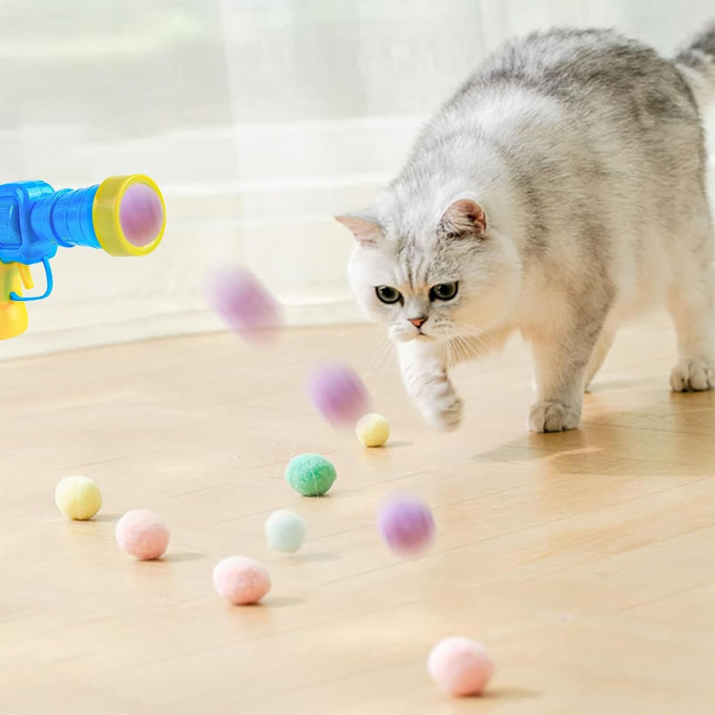 Peluş Top Atan İnteraktif Kedi Oyuncağı